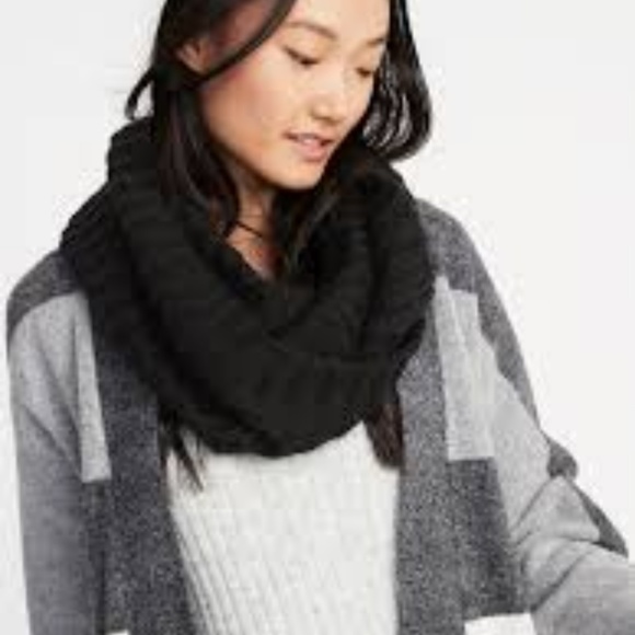 black knit infinity scarf